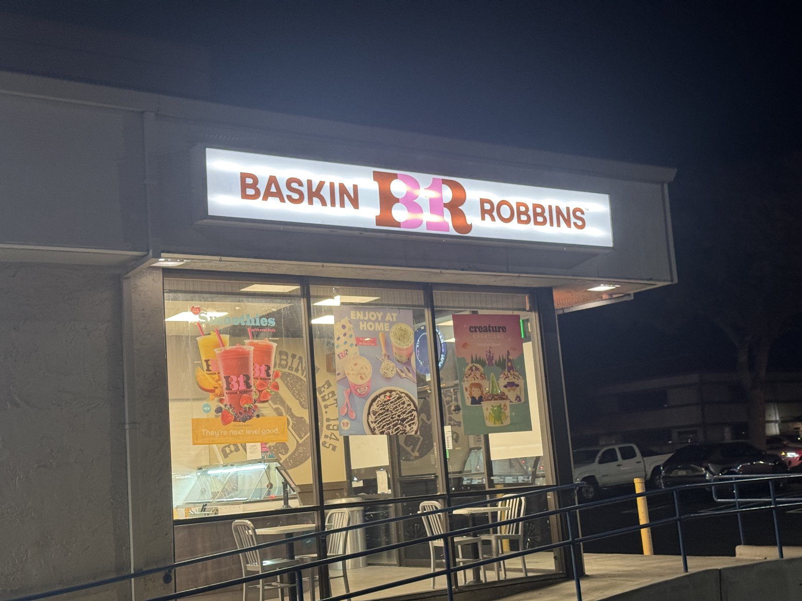 Baskin-Robbins San Jose White Road storefront sign at night
