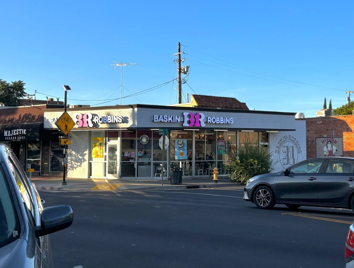 Baskin-Robbins Stockton storefront sign