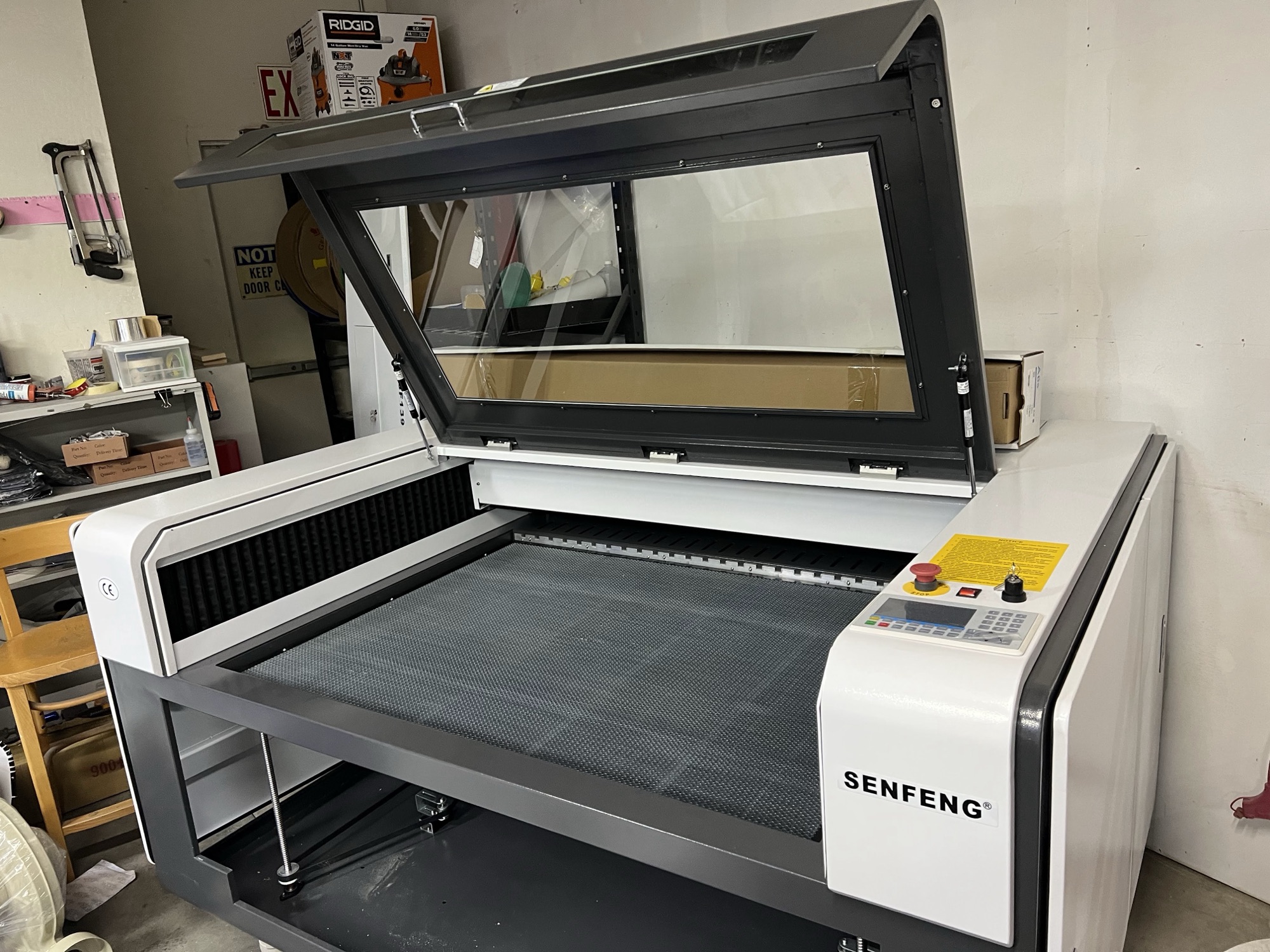 Senfeng CO2 laser engraver