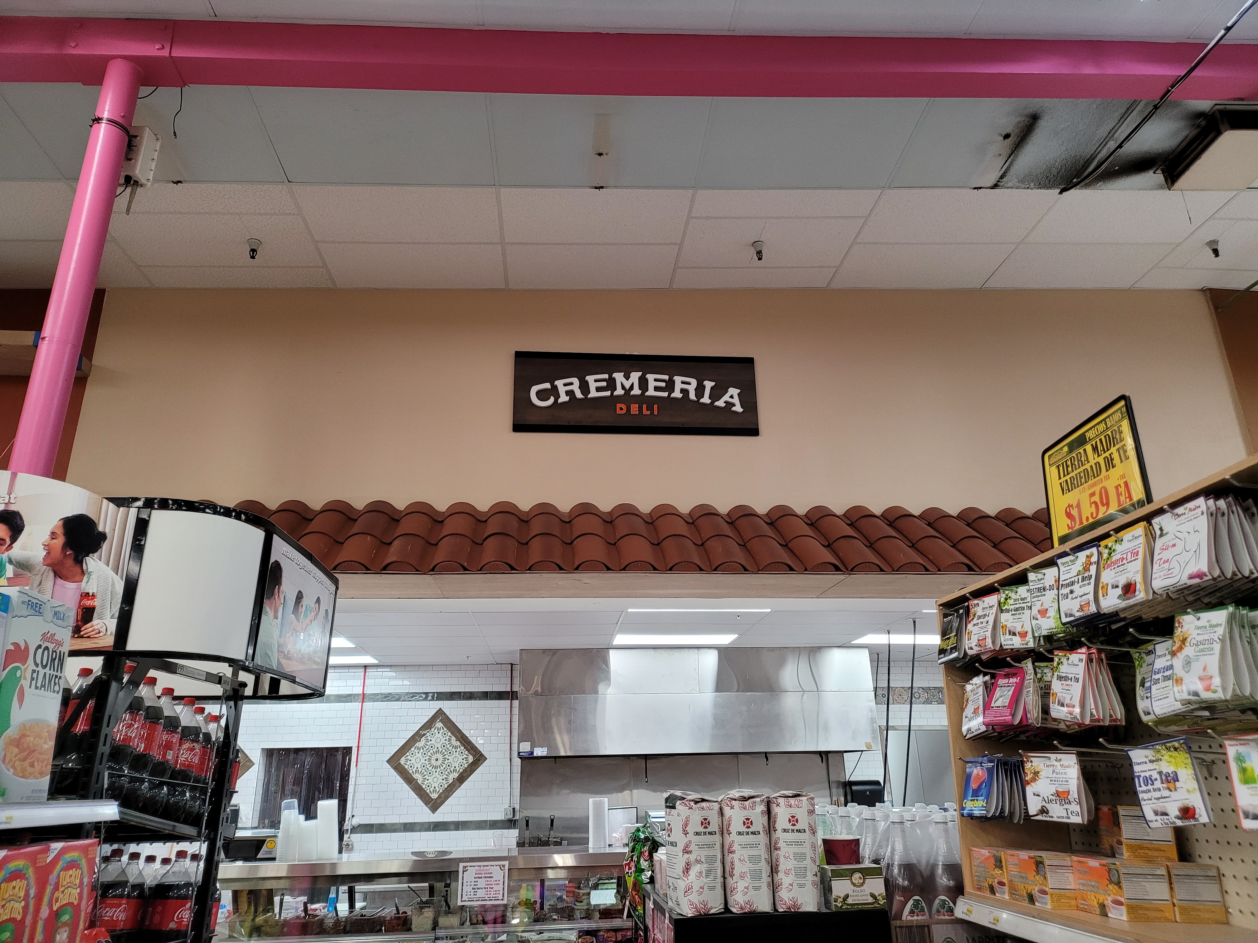 Cremería Deli wood signboard