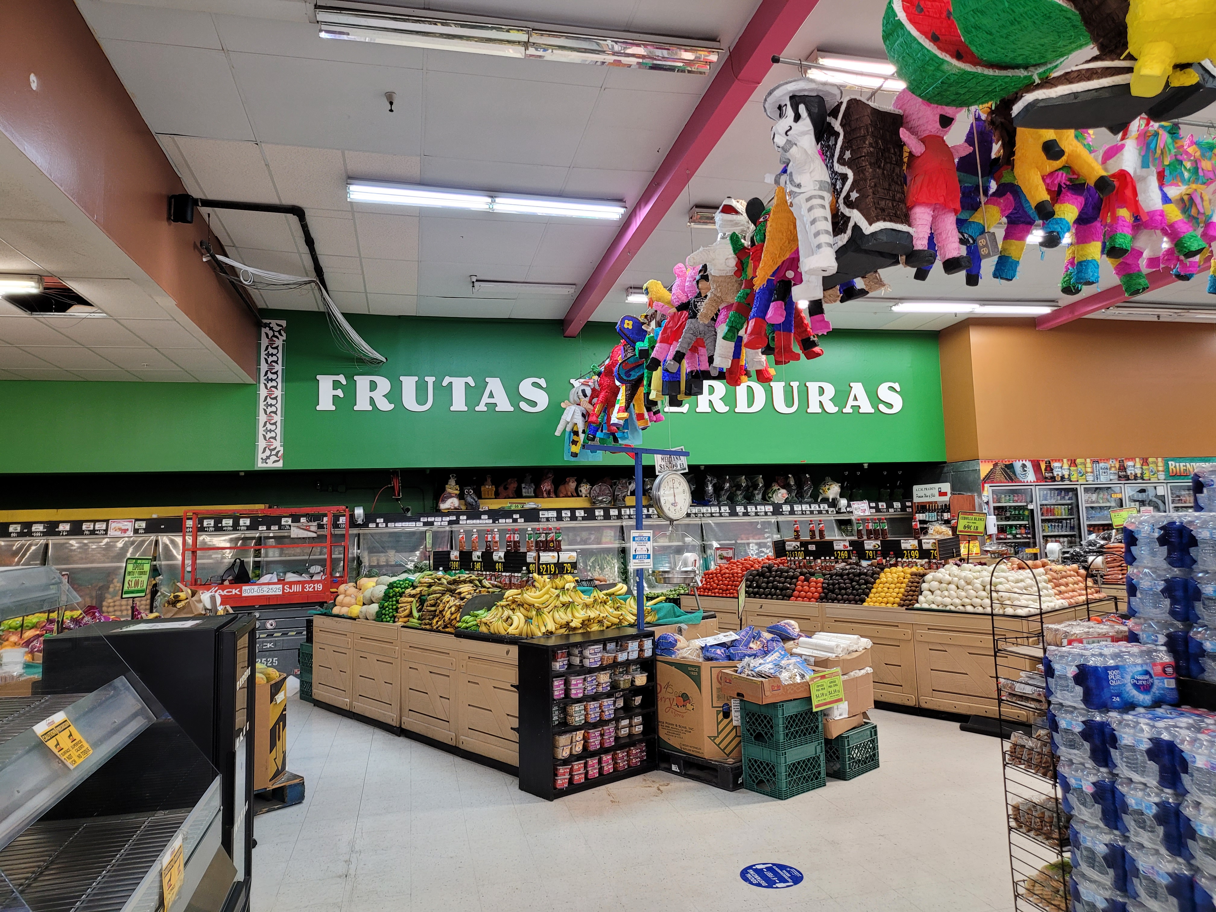 Frutas y Verduras dimensional letters