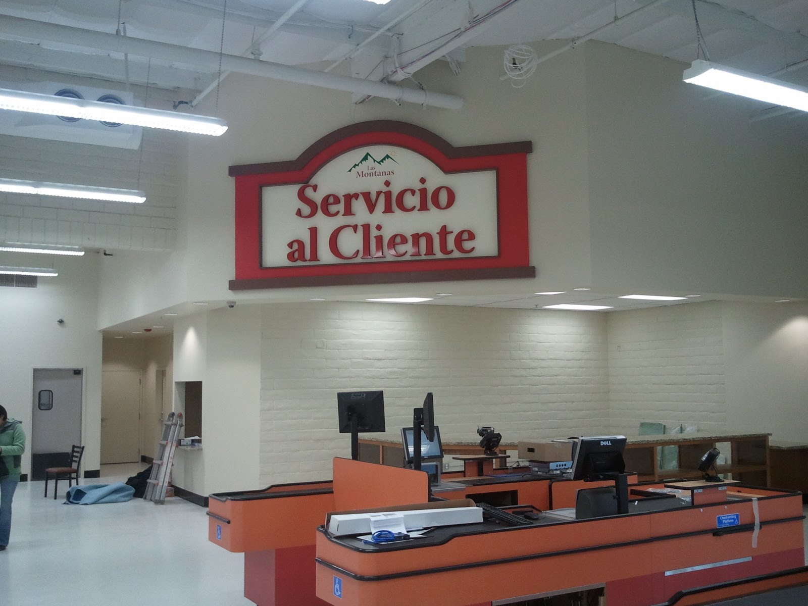 Servicio al Cliente illuminated arch lightbox